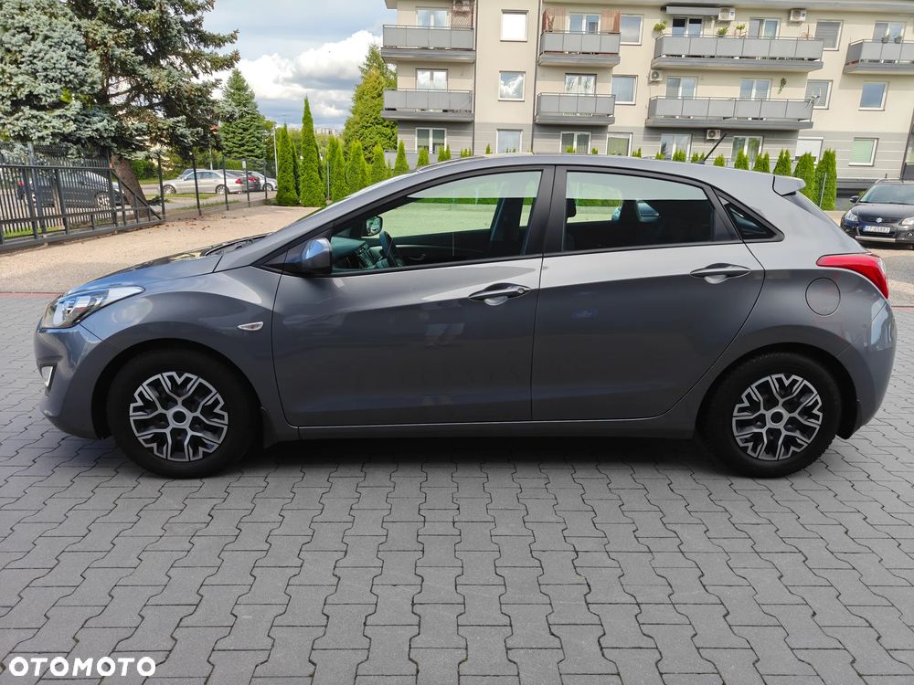 Hyundai i30 1.4 Style - 12