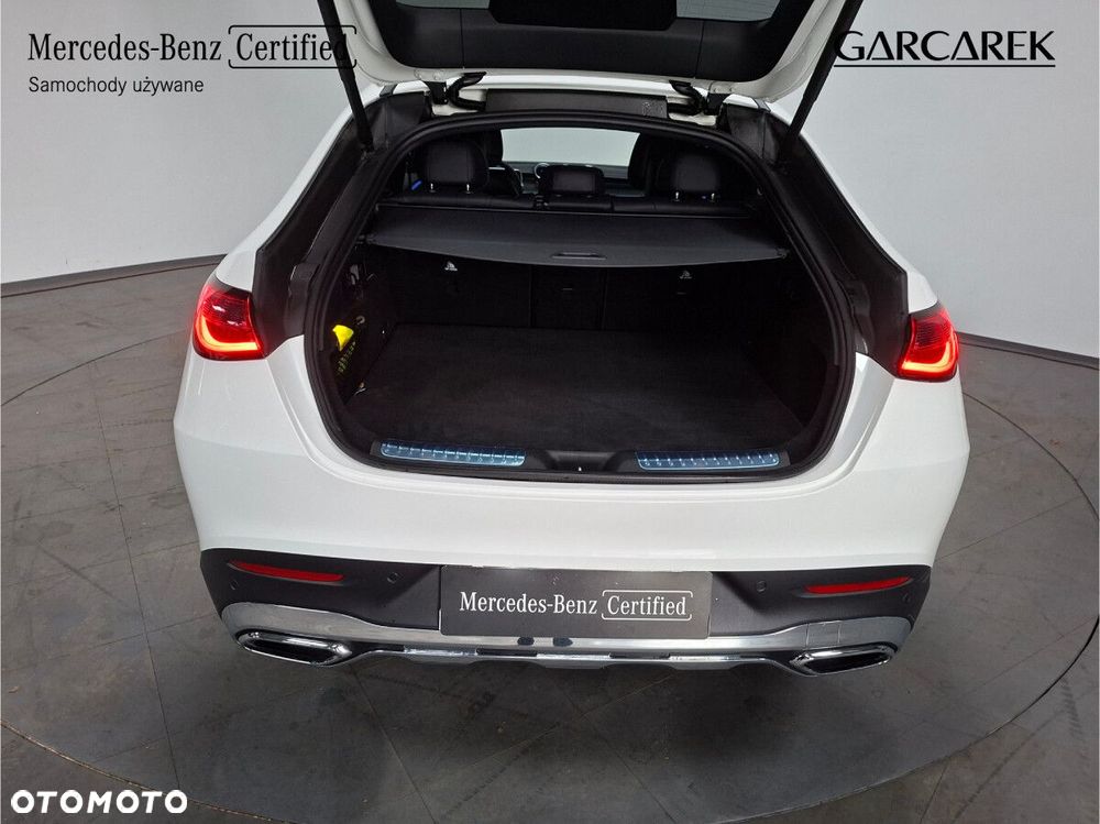 Mercedes-Benz GLC - 11