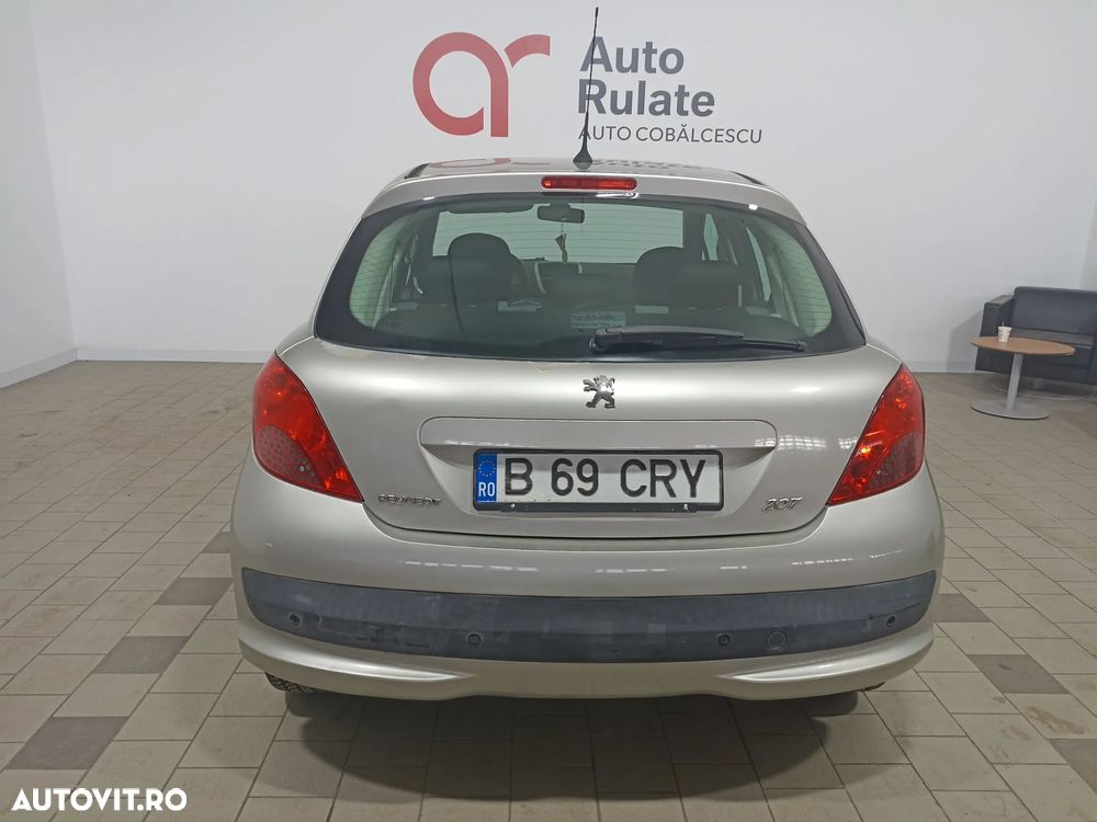 Peugeot 207 1.4E 16V Trendy - 5
