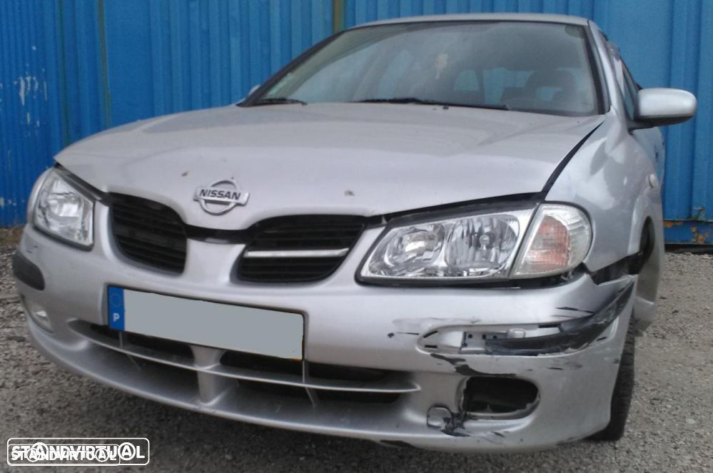 Nissan Almera 1.5 gasolina de 2001 para peças - 3