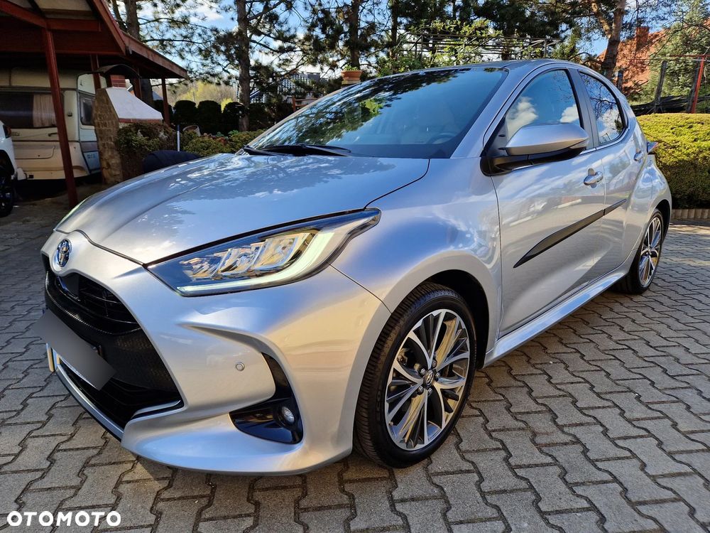 Toyota Yaris Hybrid 1.5 Executive - 1