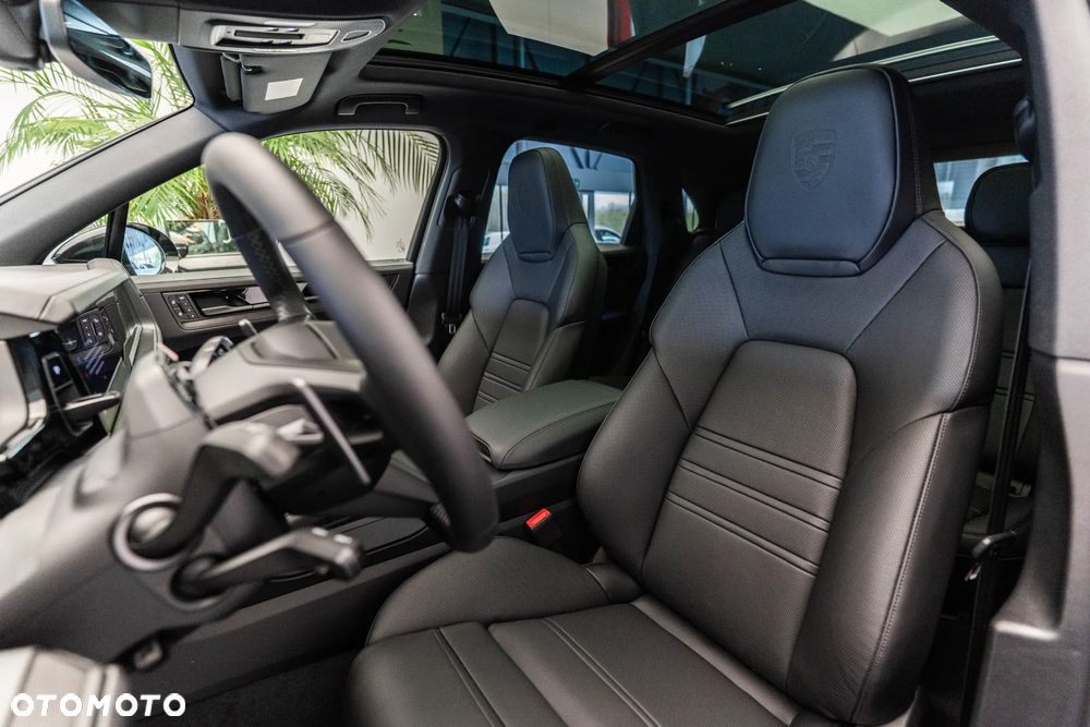 Porsche Cayenne E-Hybrid PHEV Black Edition - 14