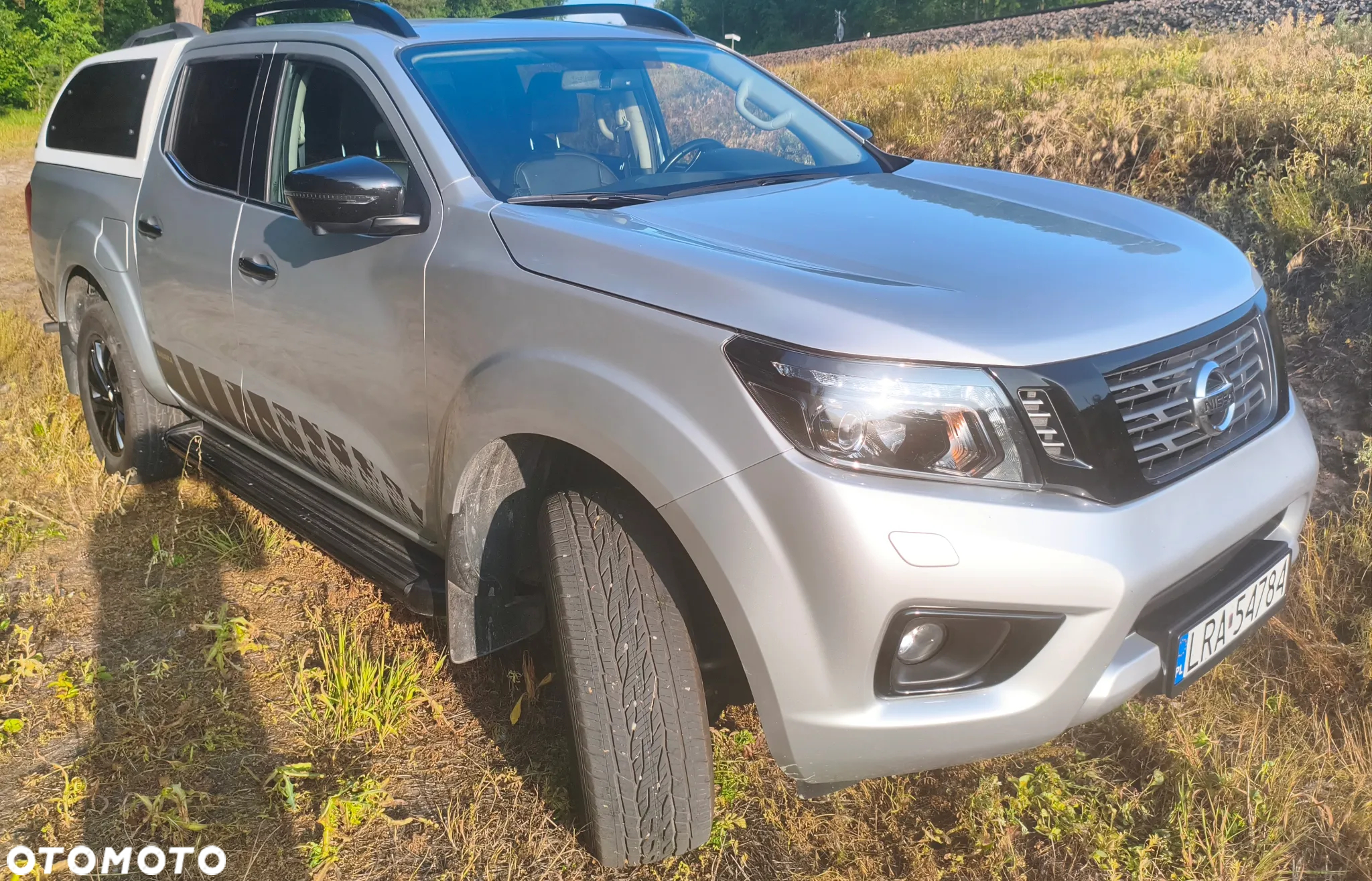 Nissan Navara DC 4x4 Autm N-Guard - 22