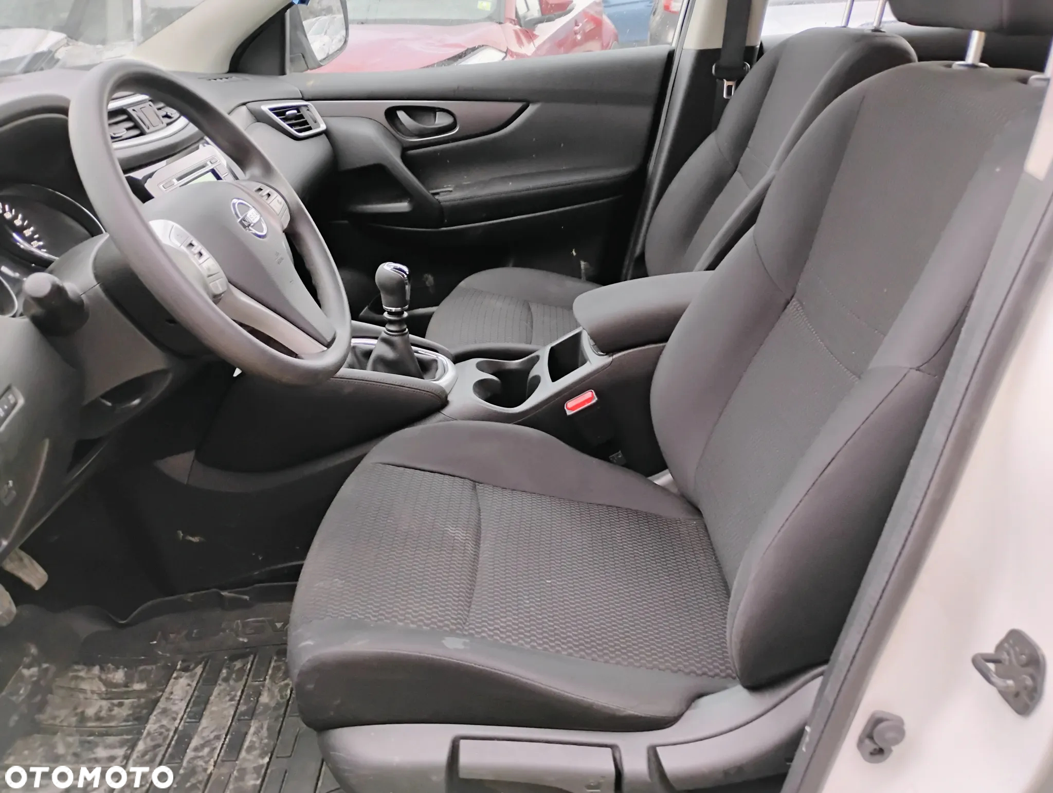 Nissan Qashqai 1.2 DIG-T Acenta EU6 - 7