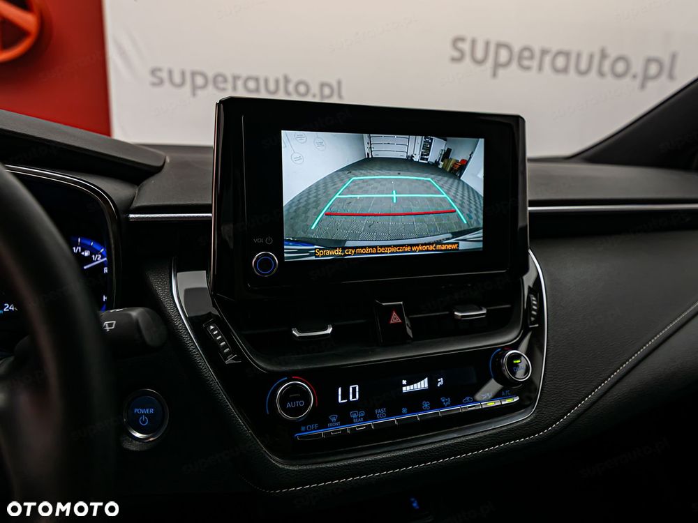 Toyota Corolla 1.8 Hybrid Selection - 14