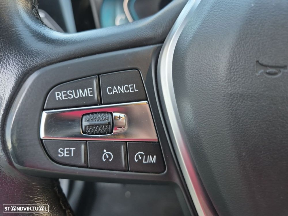 BMW 320 e Auto - 18