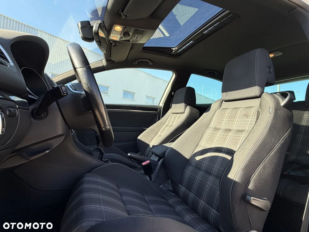 Volkswagen Golf VI 2.0 TDI GTD - 24
