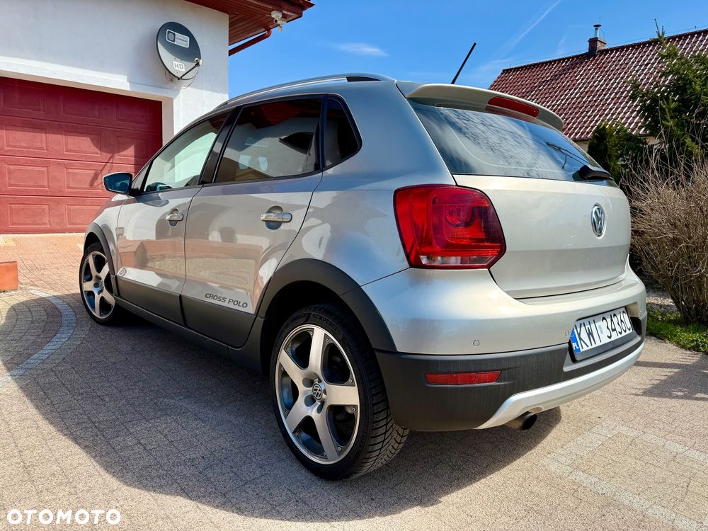 Volkswagen Polo Cross - 13