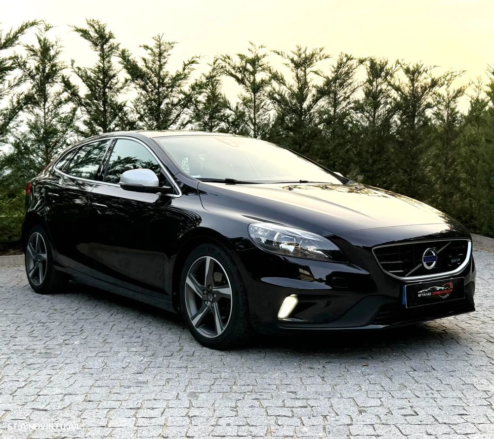 Volvo V40 D2 R Design - 4