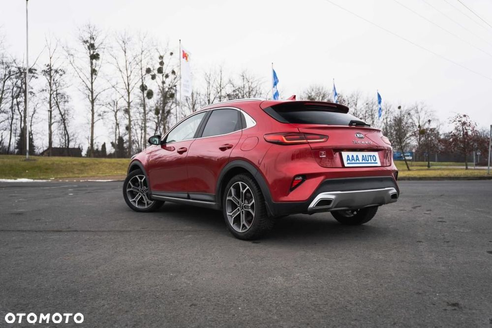 Kia XCeed - 7