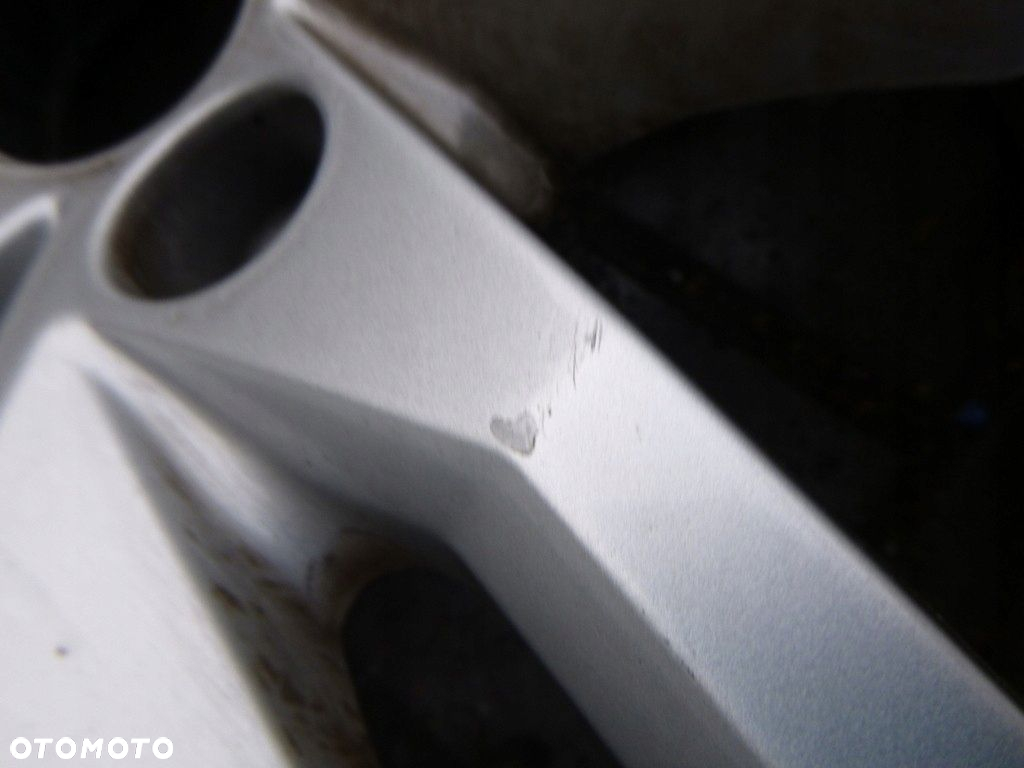 Audi Q5 Felga Aluminiowa 18" 80A601025B - 3