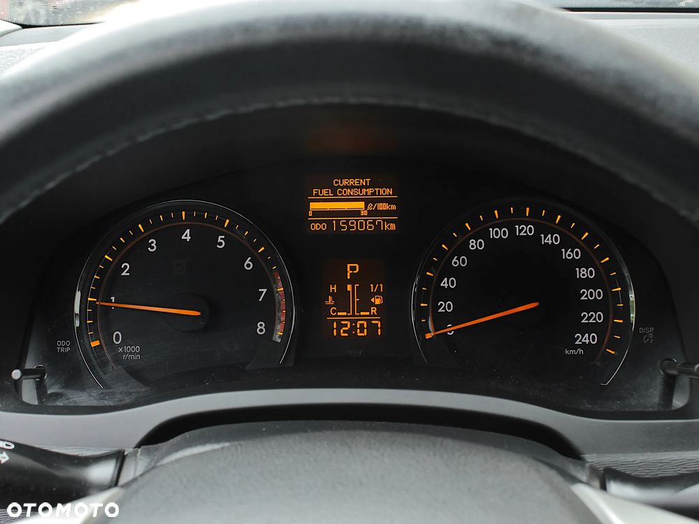 Toyota Avensis 1.8 Premium MS - 23