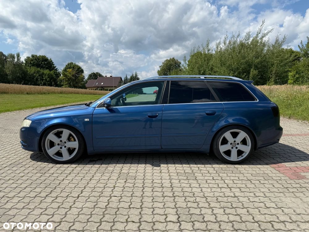 Audi A4 - 4