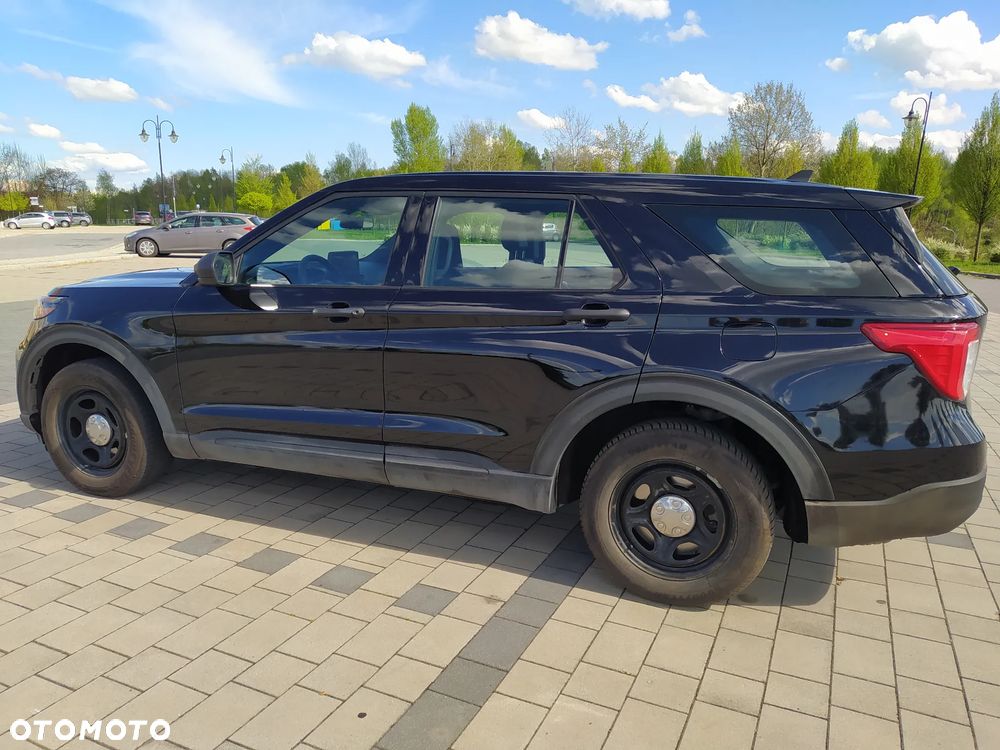 Ford Explorer - 2