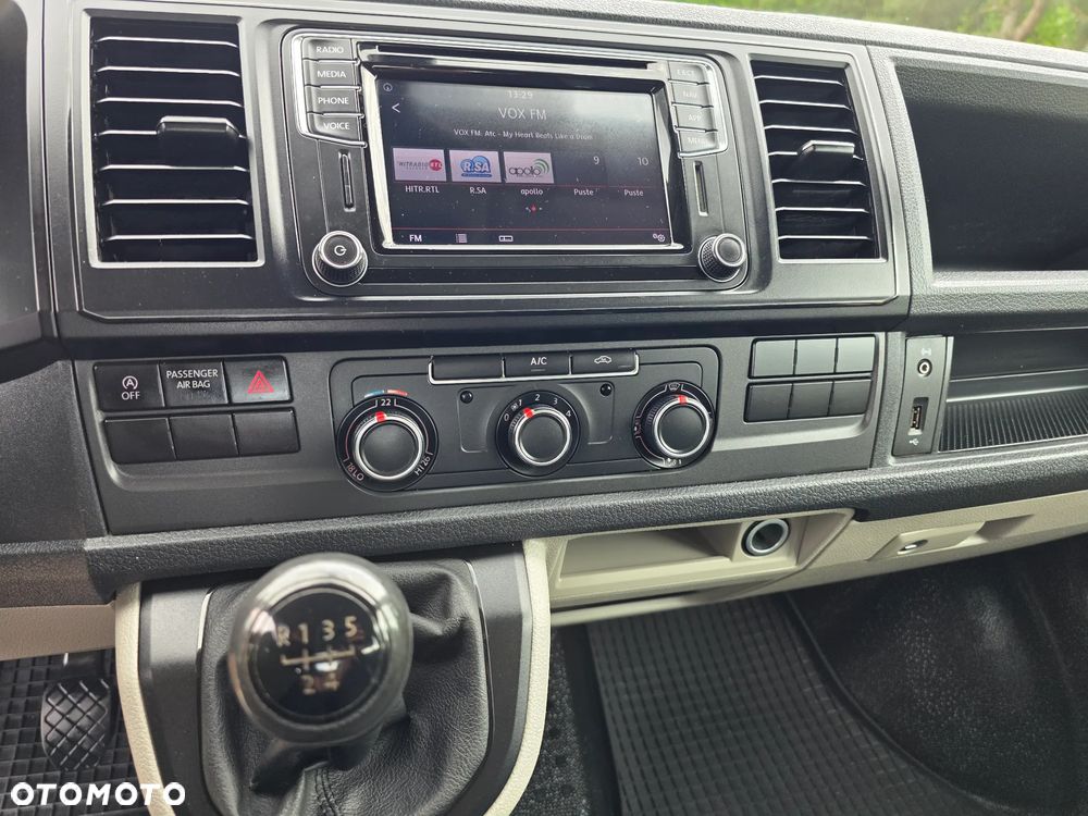 Volkswagen Transporter - 15