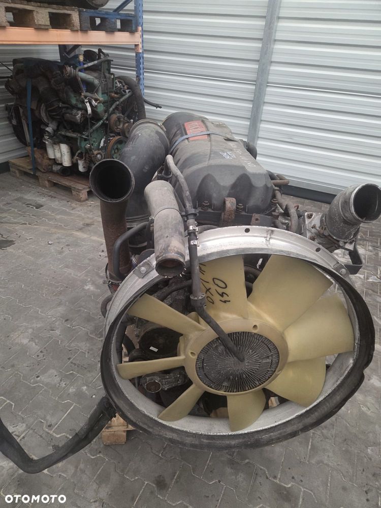 SILNIK RENAULT PREMIUM DXI 450  EURO 5 - 8