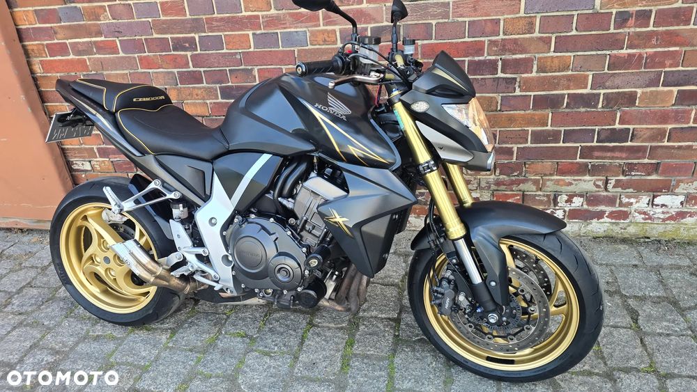 Honda CB - 22