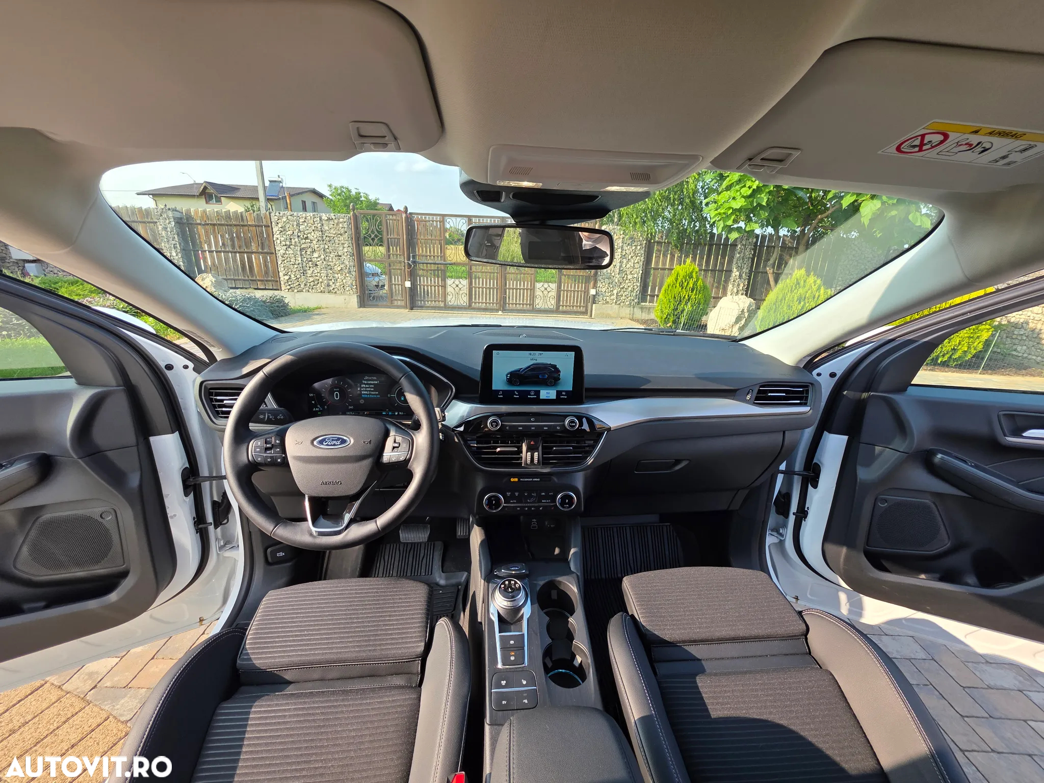 Ford Kuga - 3