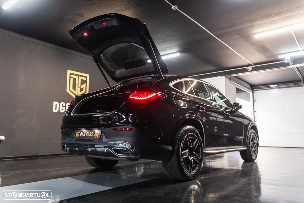 Mercedes-Benz GLC 300 e Coupe 4Matic - 26