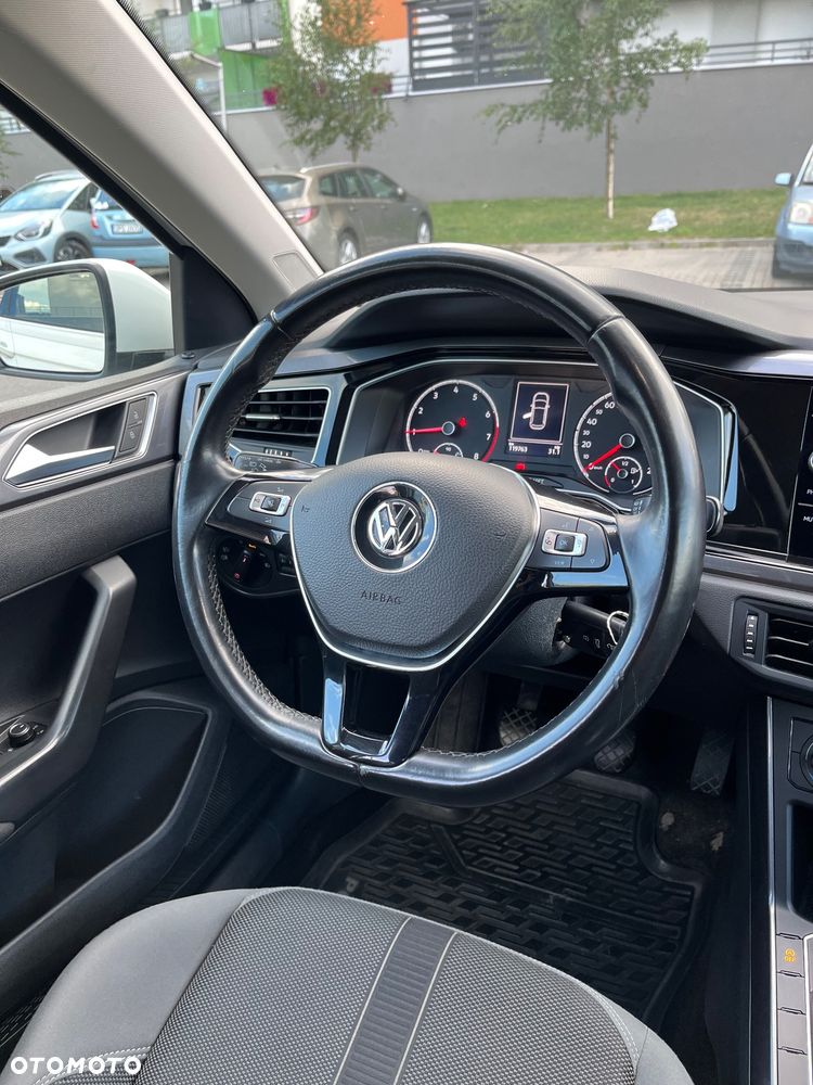 Volkswagen Polo 1.0 TSI Highline - 27