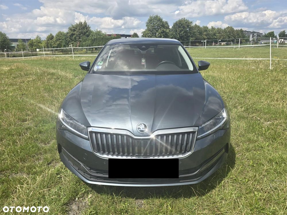 Skoda Superb 2.0 TDI Ambition - 1