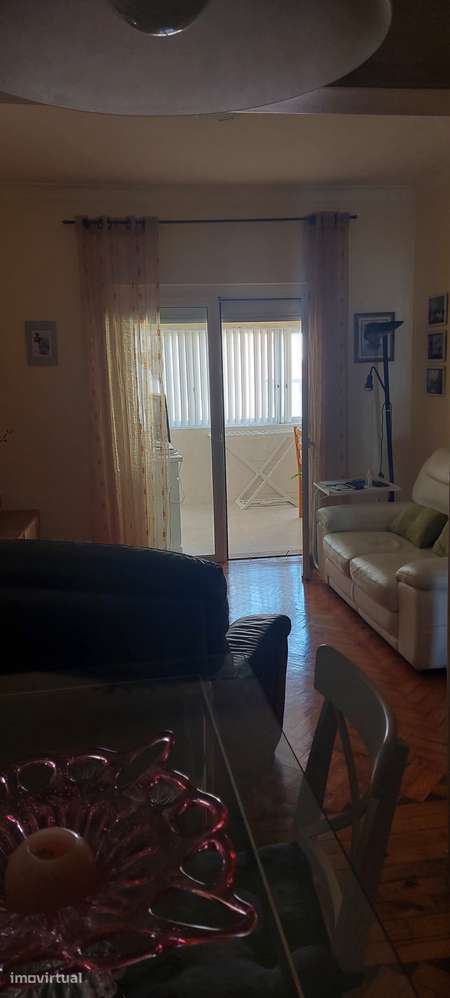 Apartamento T2 +1 equipado e mobilado -centro Almada - Grande imagem: 5/20