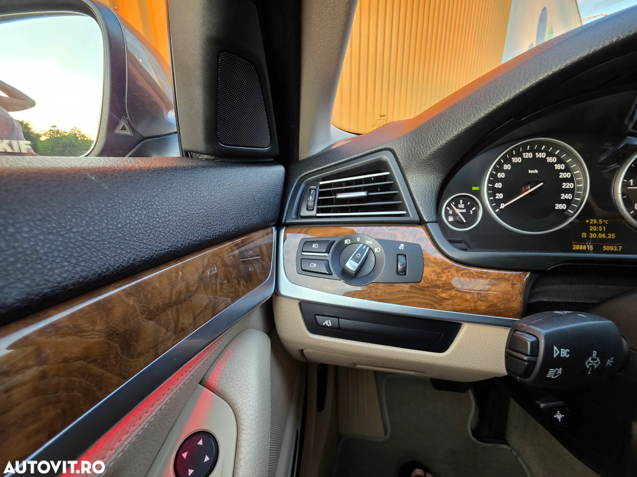 BMW Seria 5 520d - 17