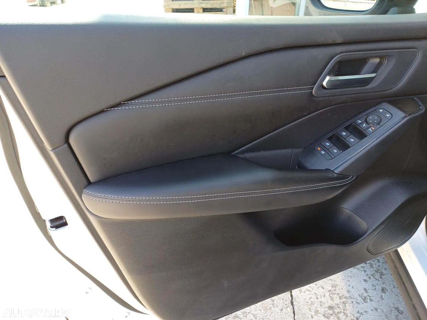 Nissan Qashqai 1.3 DIG-T MHEV Xtronic N-Connecta - 9