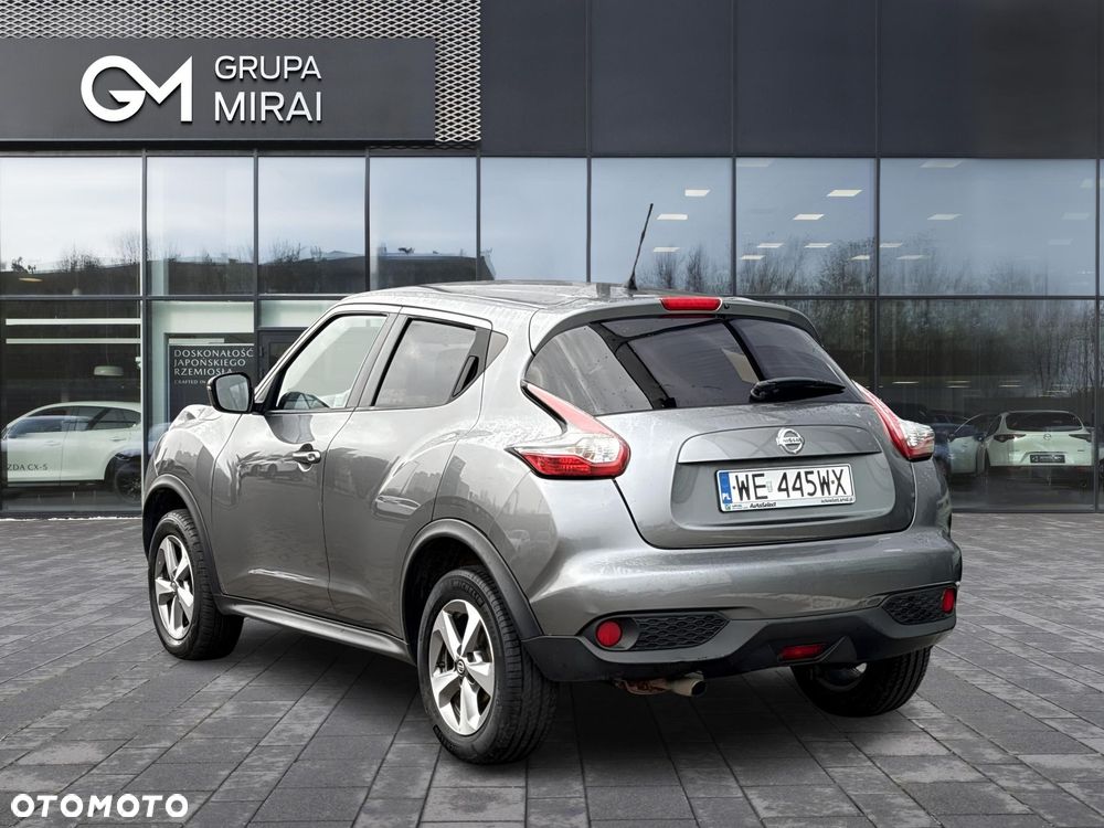 Nissan Juke 1.6 N-Connecta Xtronic - 3