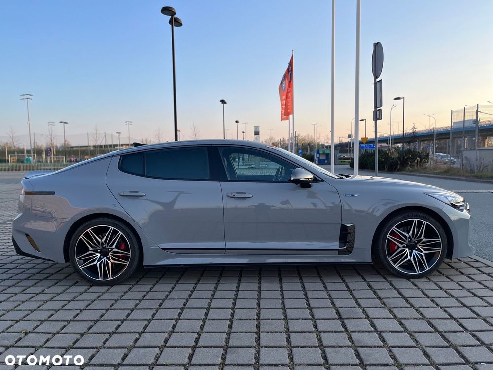 Kia Stinger 3.3 T-GDI V6 GT Prestige Line AWD - 2
