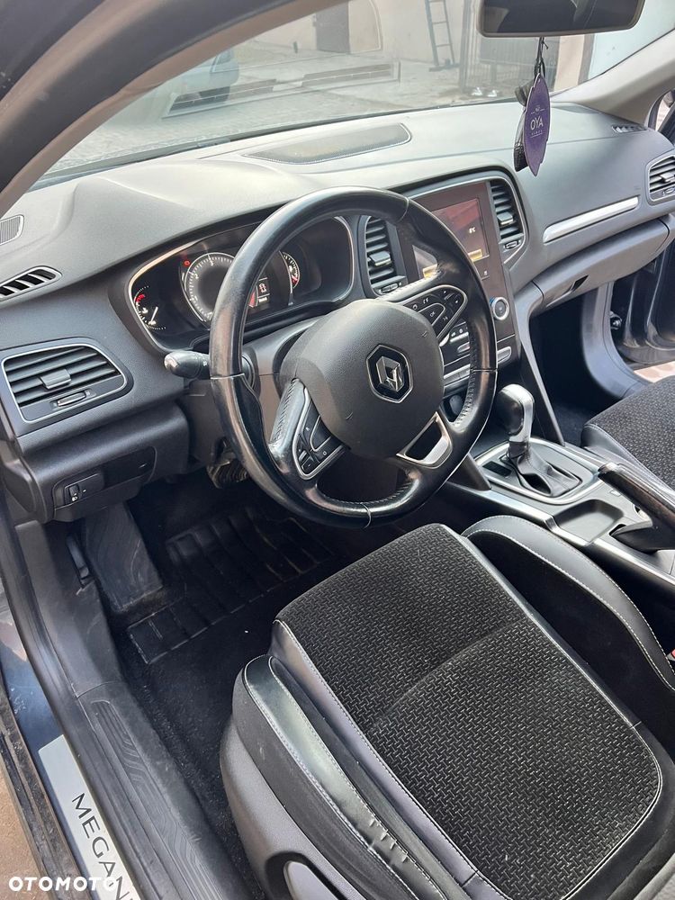 Renault Megane 1.5 dCi Intens EDC - 7