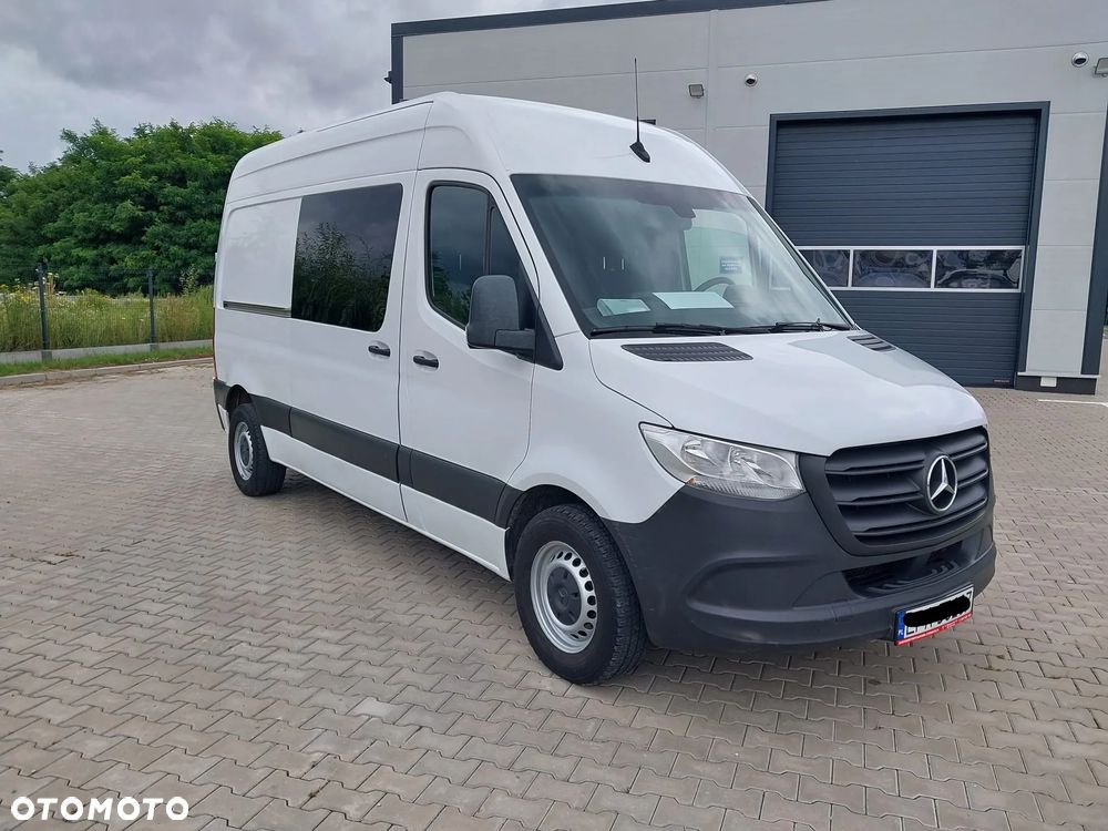 Mercedes-Benz Sprinter - 5