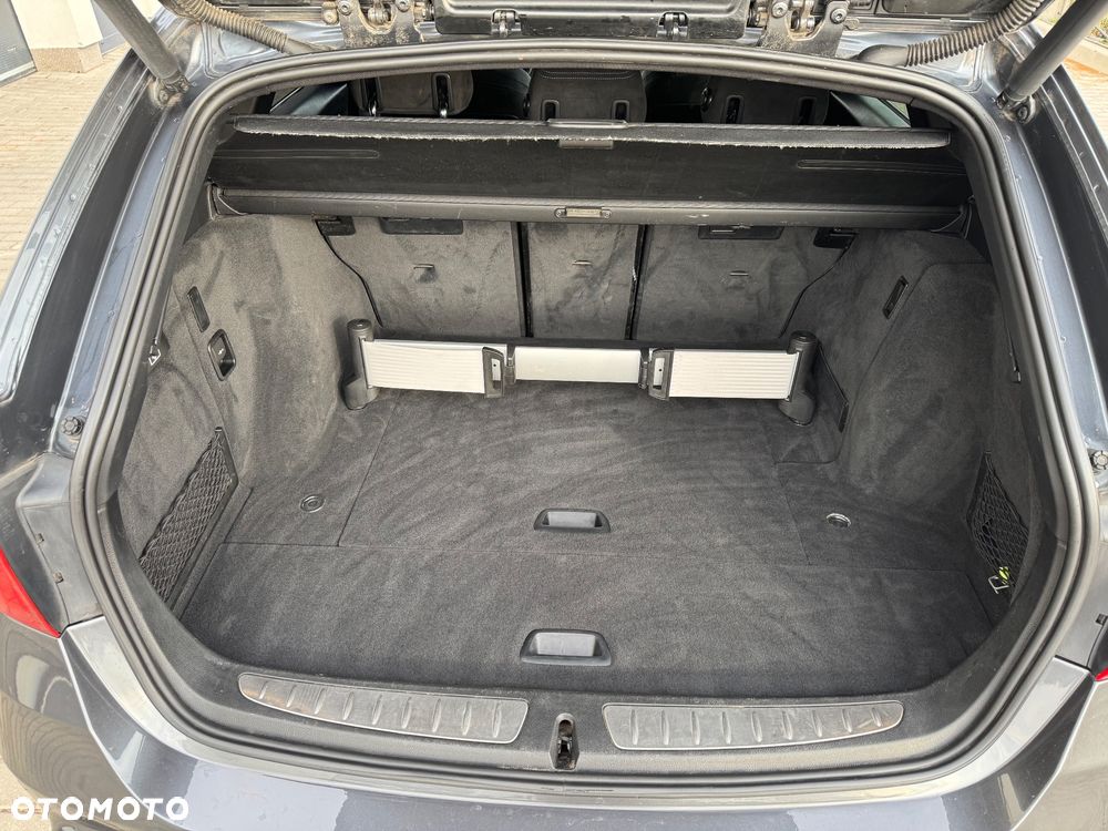 BMW Seria 3 3er Touring Sport Line - 10