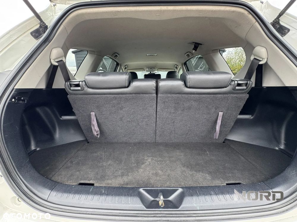 Toyota Prius+ 1.8 HSD Premium - 18