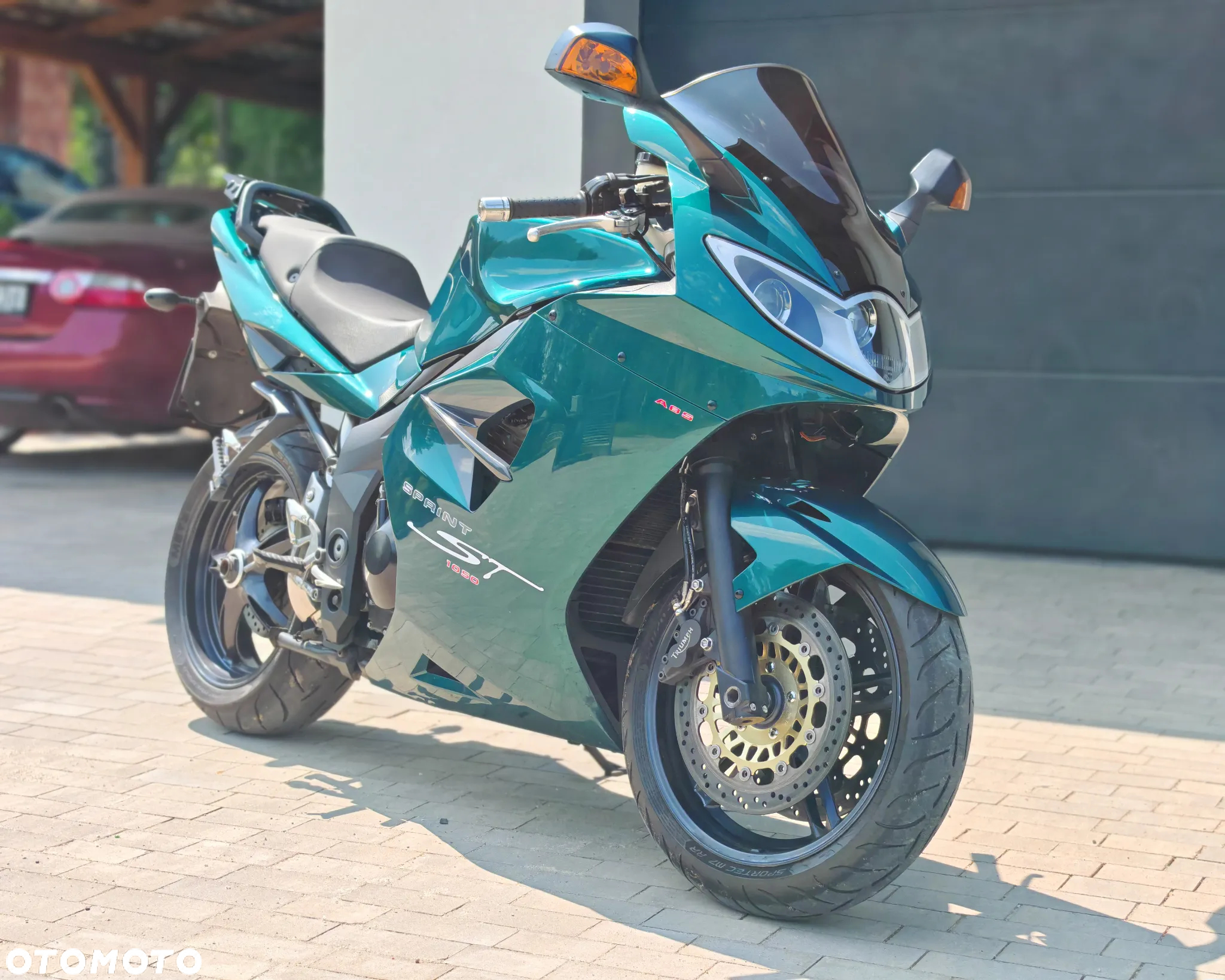 Triumph Sprint - 5