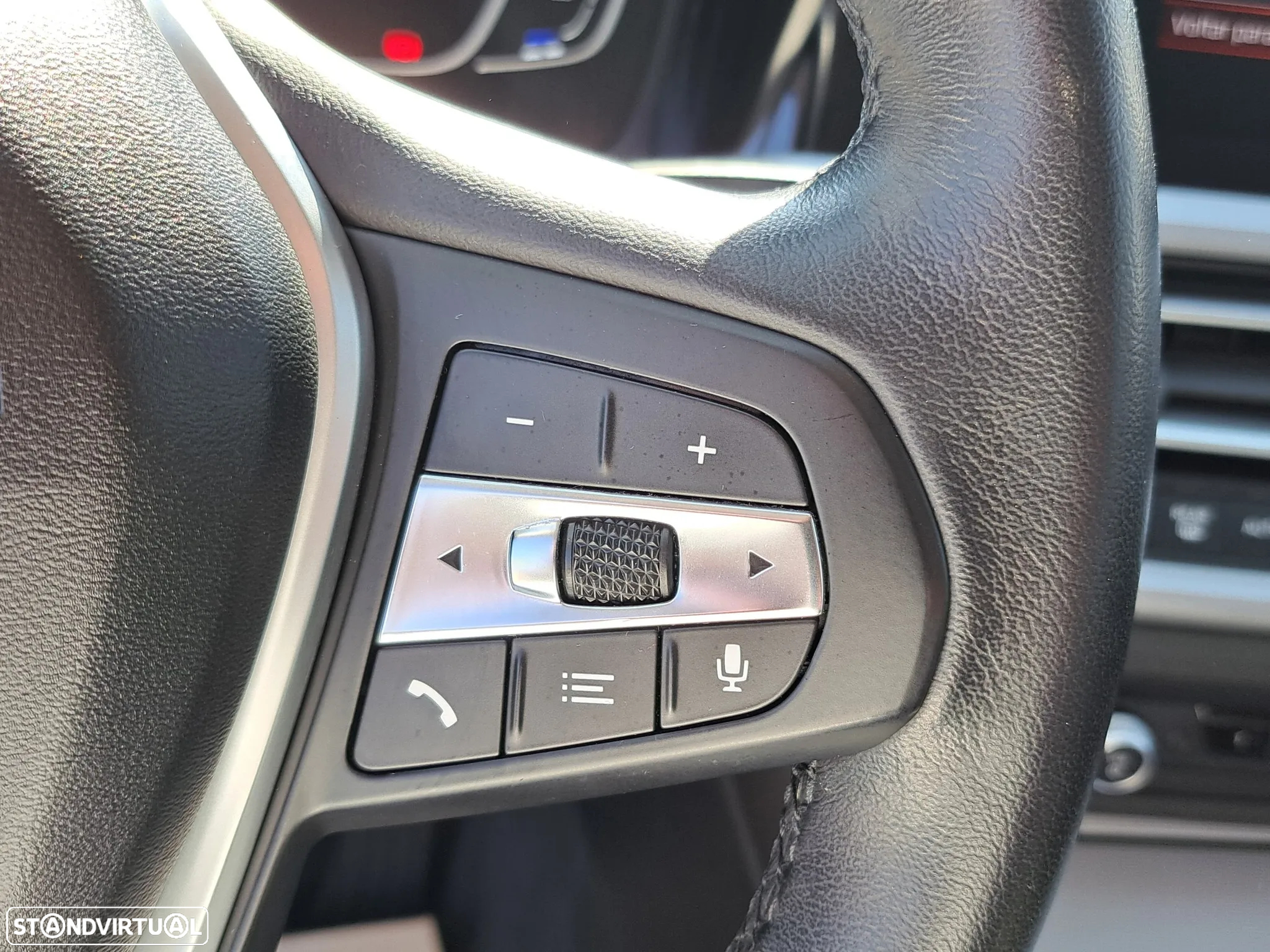 BMW 320 d Auto - 33