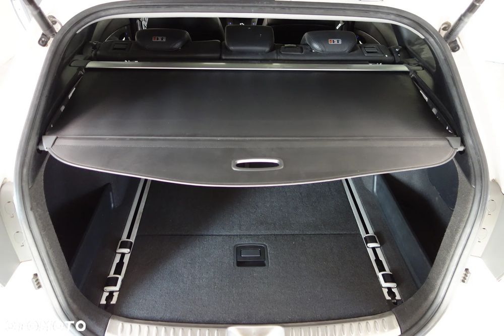Hyundai i40 1.7 CRDi Comfort DCT - 38