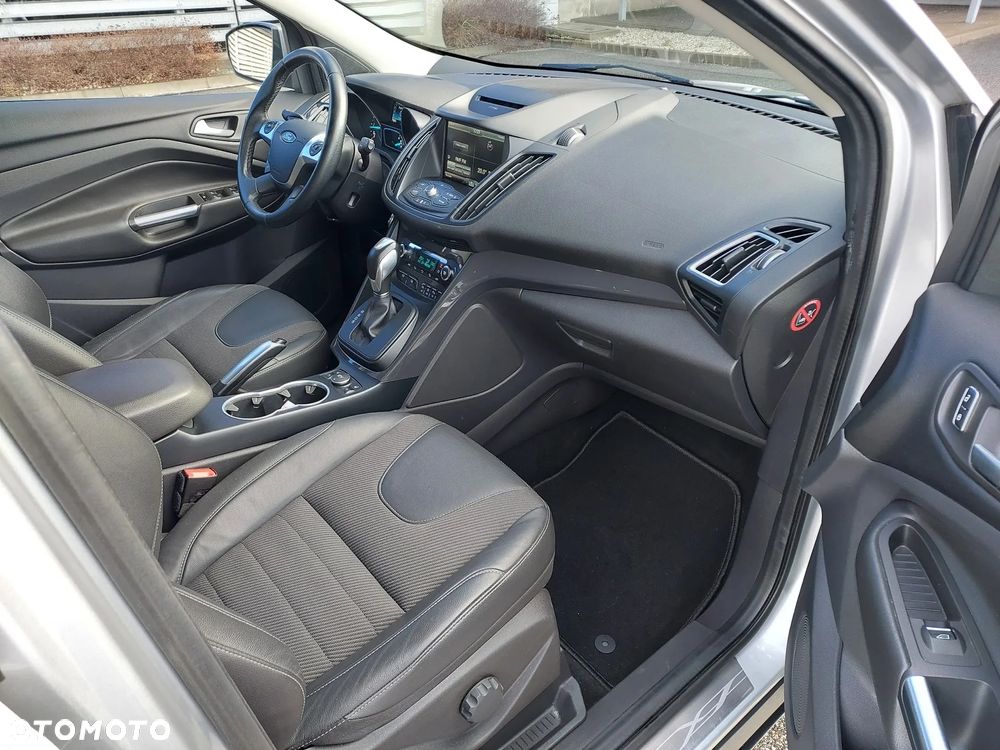 Ford Kuga 2.0 TDCi 4WD Titanium - 19