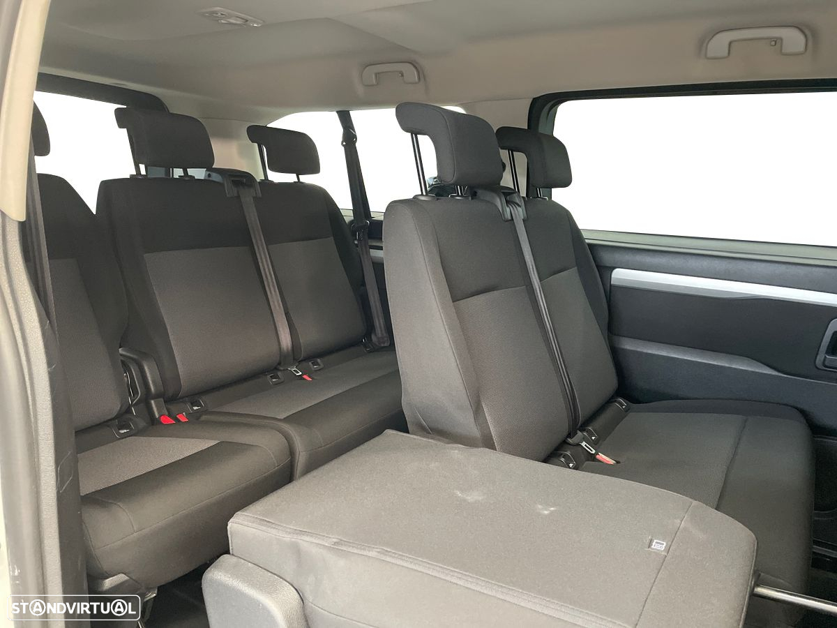 Toyota Proace Verso 1.5 D-4D L2 1.2T Comfort 9L - 11