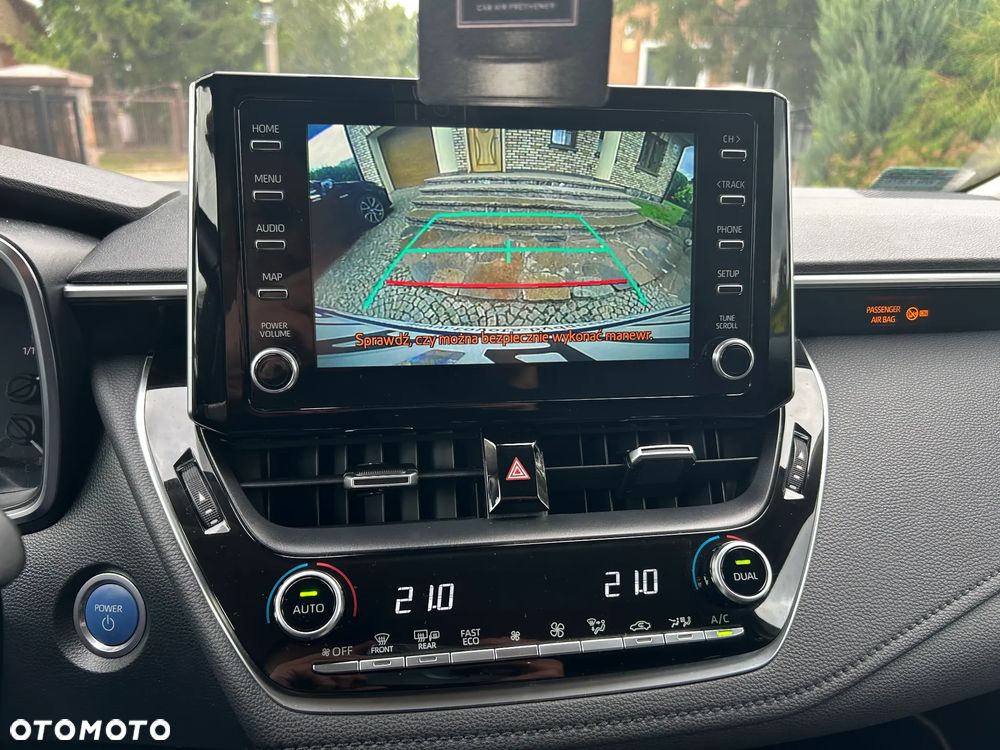 Toyota Corolla 1.8 Hybrid Comfort - 11