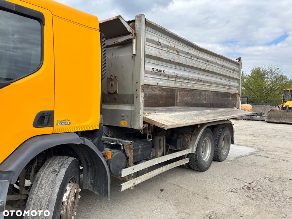 Renault Preminm - 10