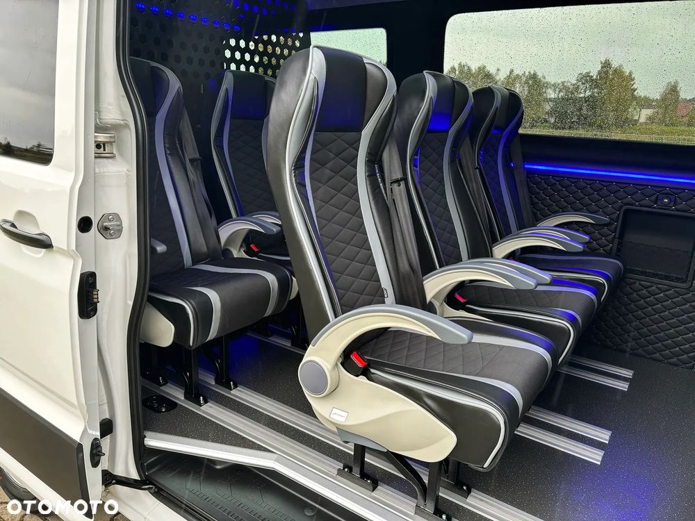 Volkswagen Crafter - 12