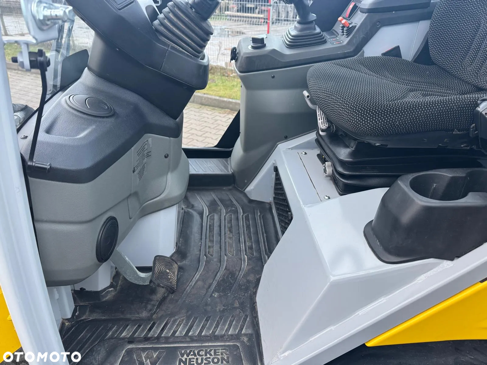 Wacker Neuson WL28 - 11