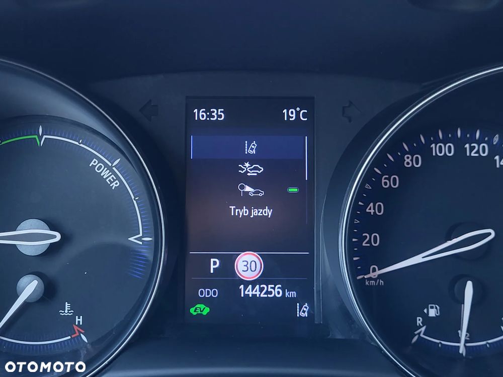 Toyota C-HR - 10