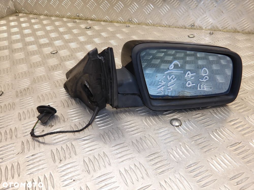 BMW E60 LIFT 07-10 LUSTERKO ZEWNĘTRZNE PRAWE 3 PINY - 1