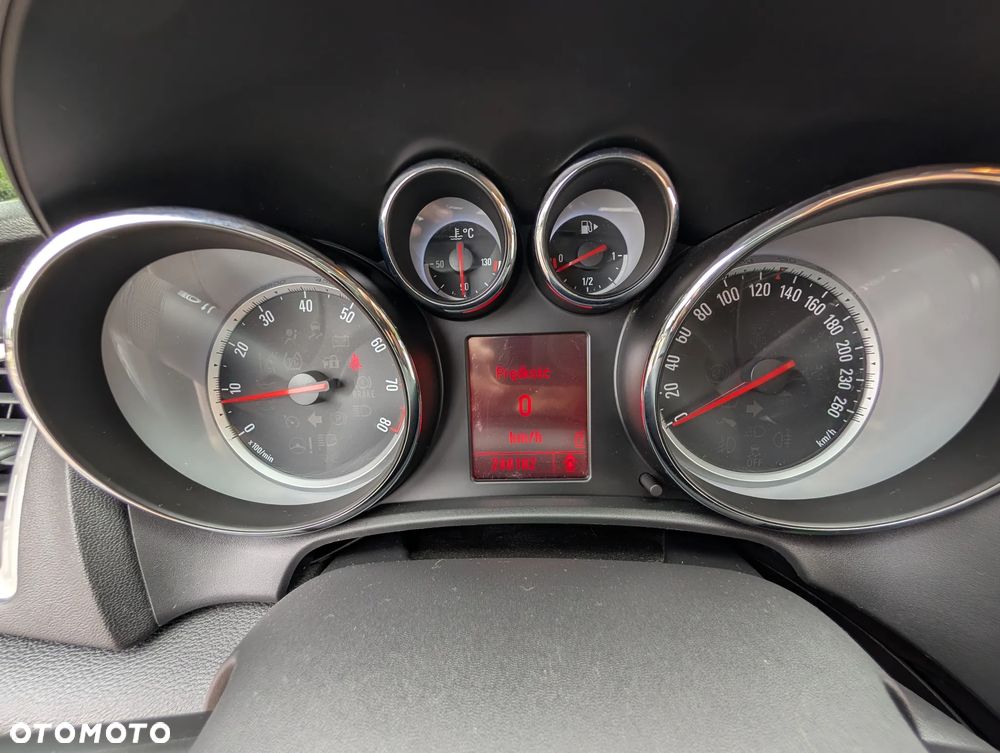 Opel Astra 1.4 Turbo - 9