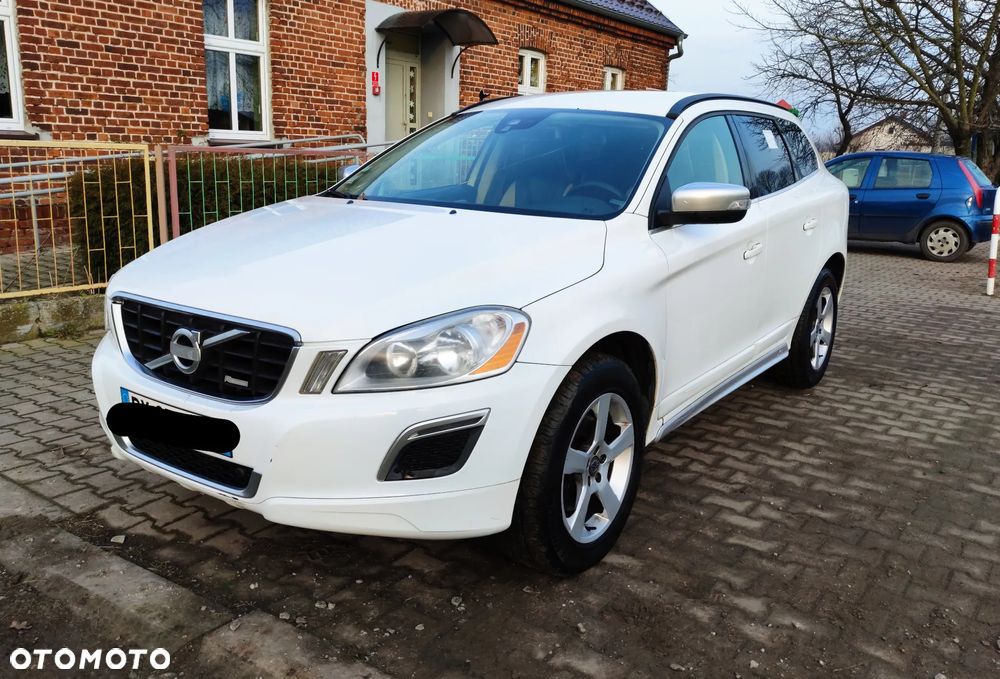 Volvo XC 60 D3 R Design - 1