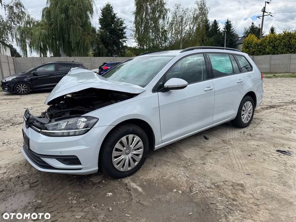 Volkswagen Golf 1.0 TSI (BlueMotion Technology) Trendline - 1