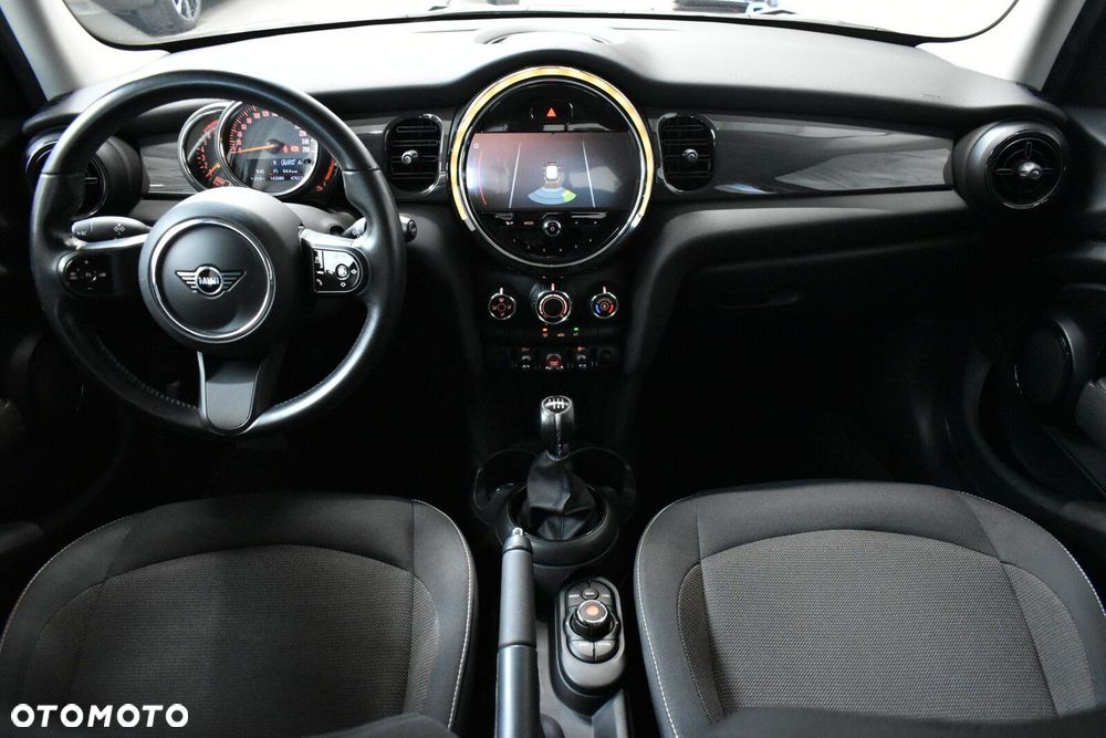 MINI Cooper - 6