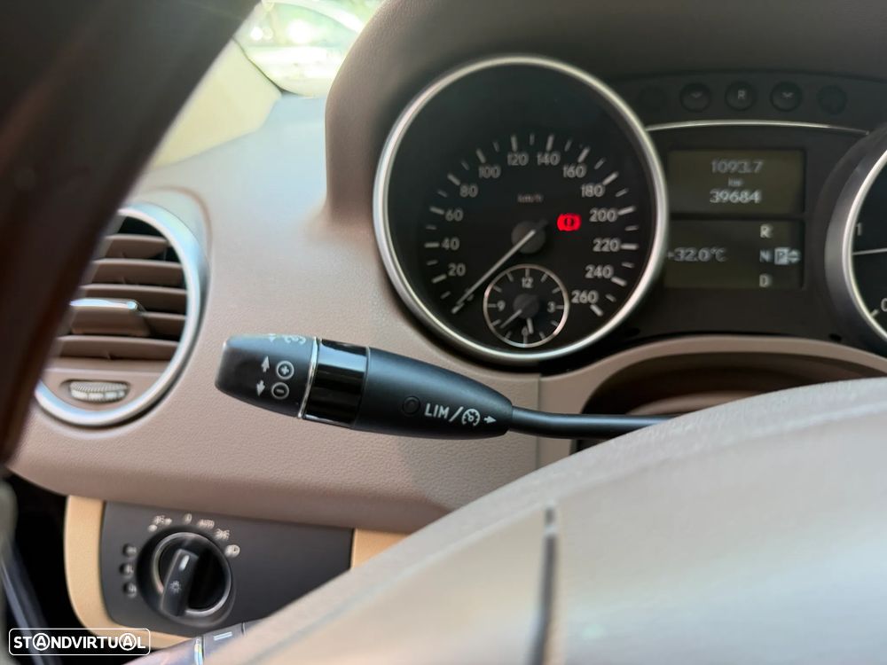 Mercedes-Benz ML 320 CDI - 16